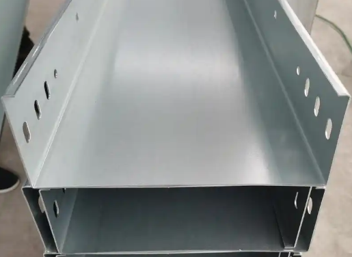 你知道桥架厂用哪些原材料吗？揭秘！